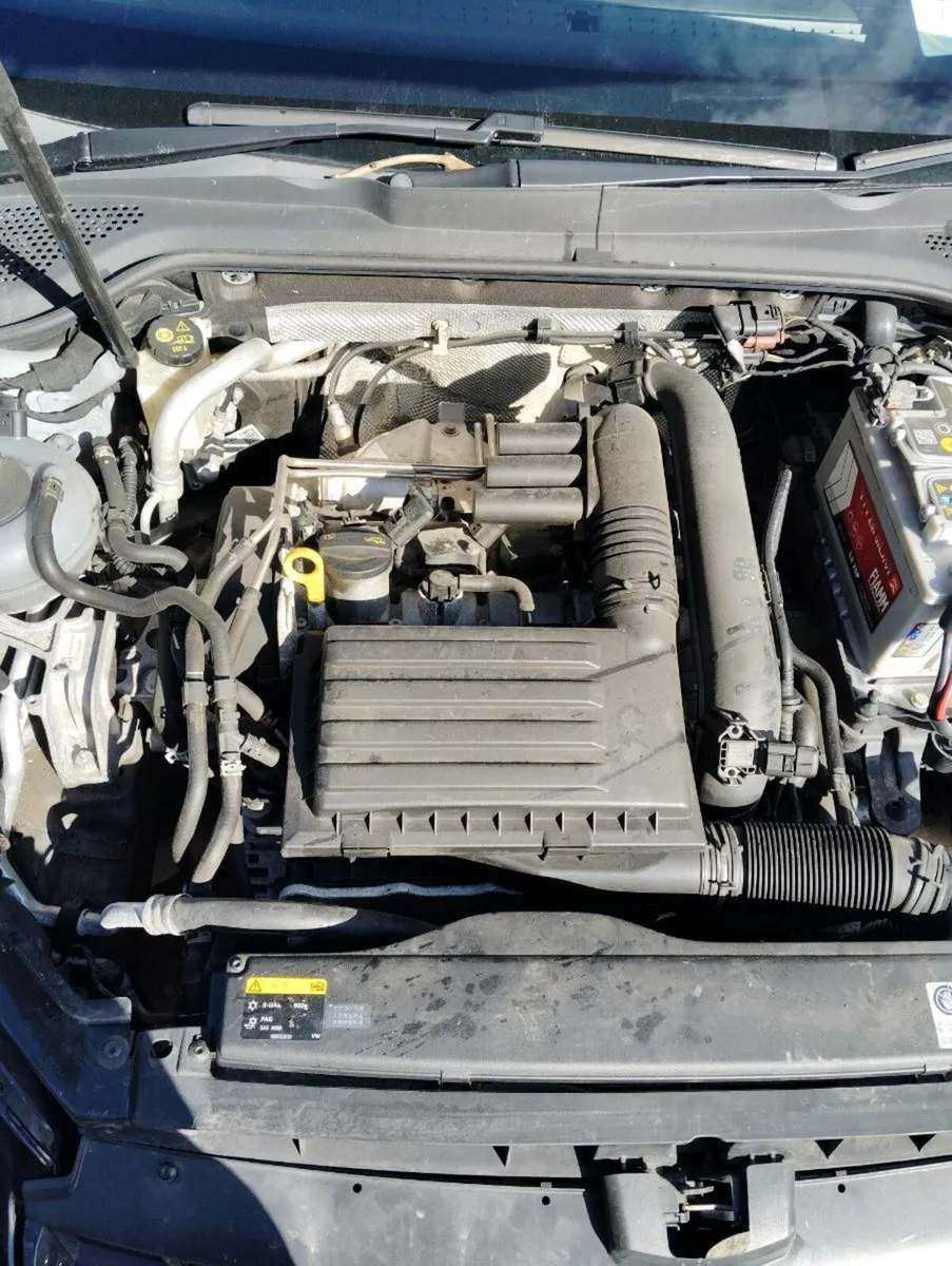 Breaking golf Mk7 2014 dsg 1.2tsi CJZA - Image 3