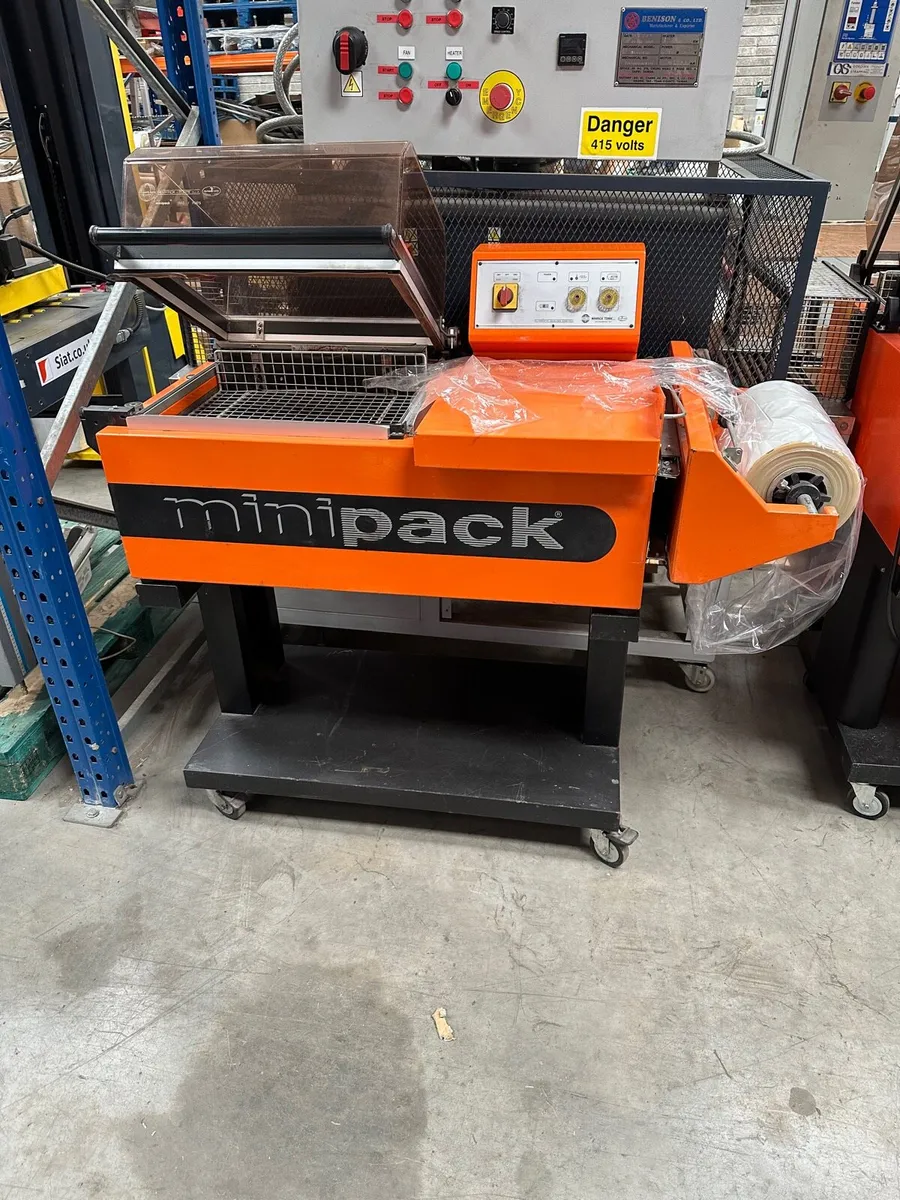 Shrink Wrapper Shrink Wrapping Machine !! - Image 1