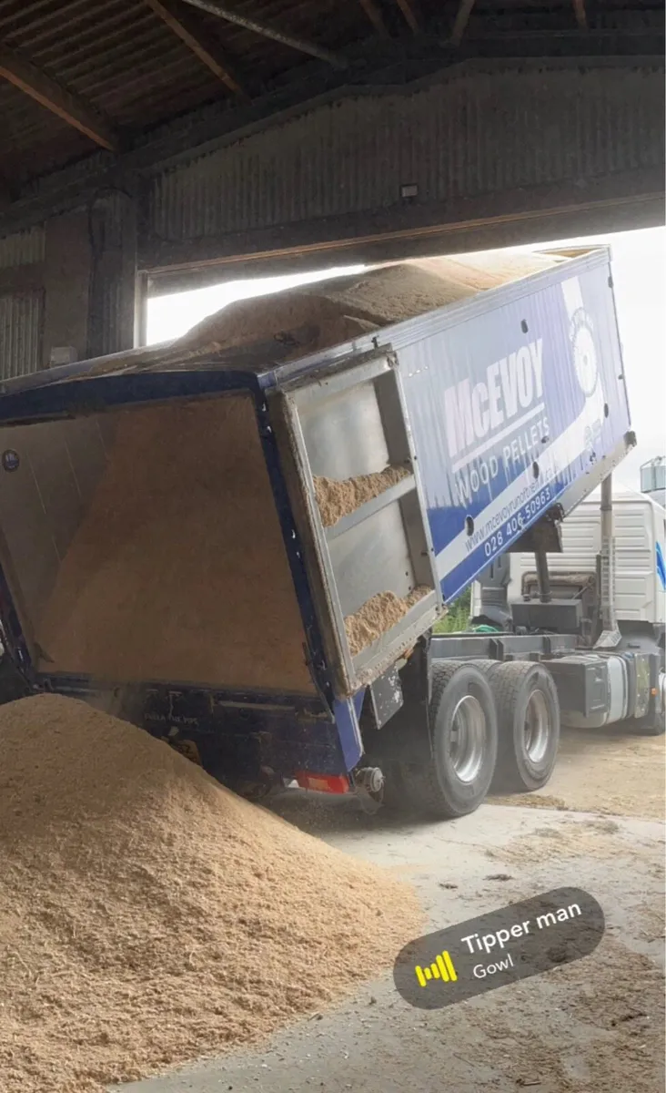 Bulk White Sawdust Delivered - Image 3