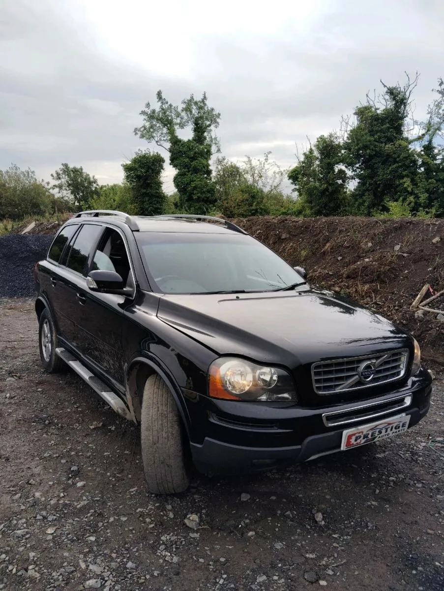 Breaking Volvo XC90 d5 2010 d5244t18 - Image 1