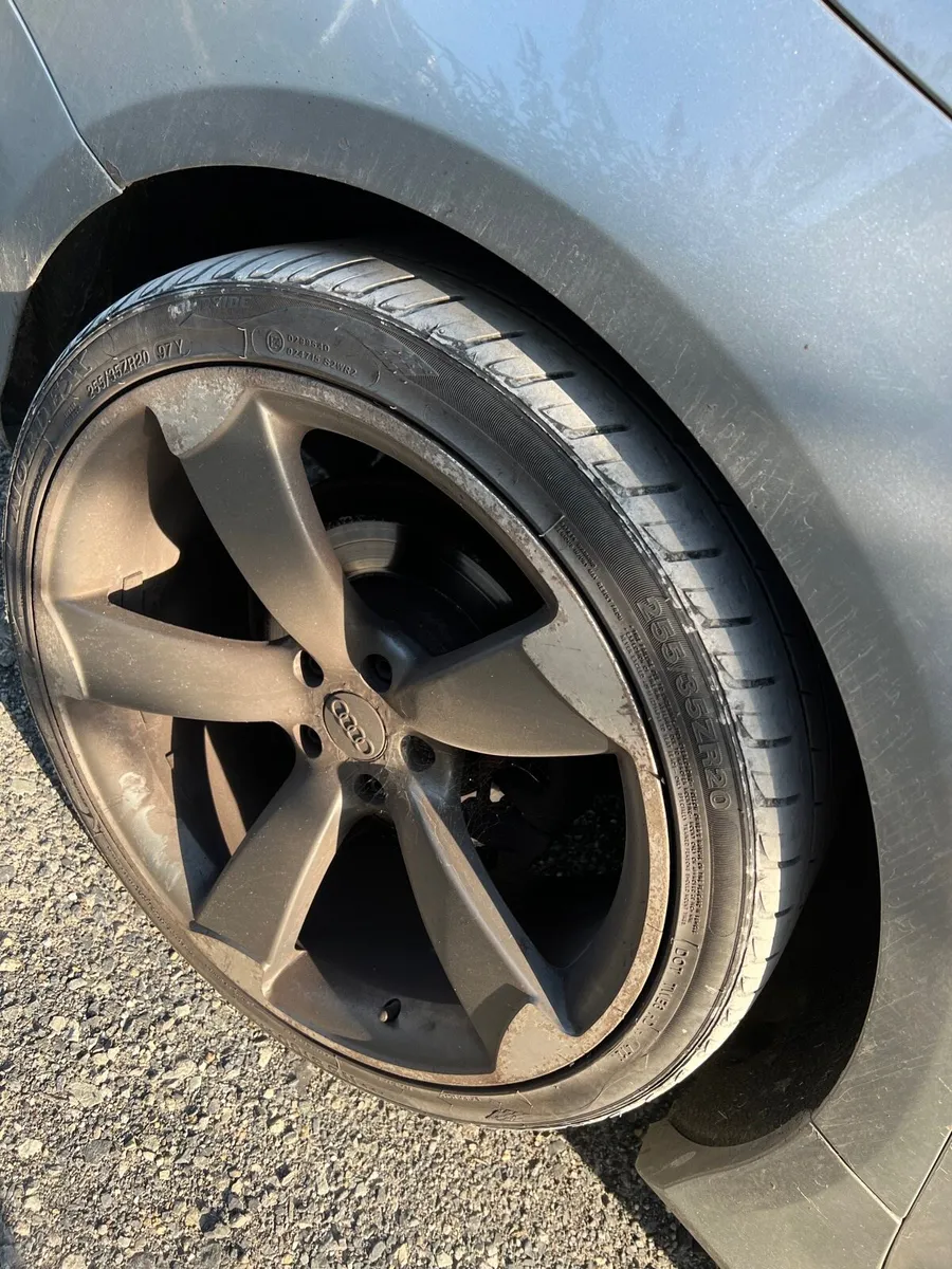 Breaking Audi A6 c7 2.0tdi Cglc NEJ LY7G - Image 3