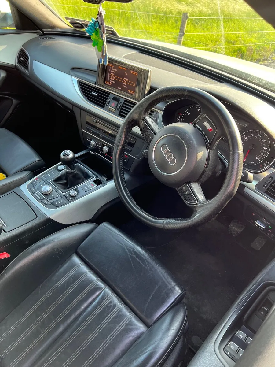 Breaking Audi A6 c7 2.0tdi Cglc NEJ LY7G - Image 4