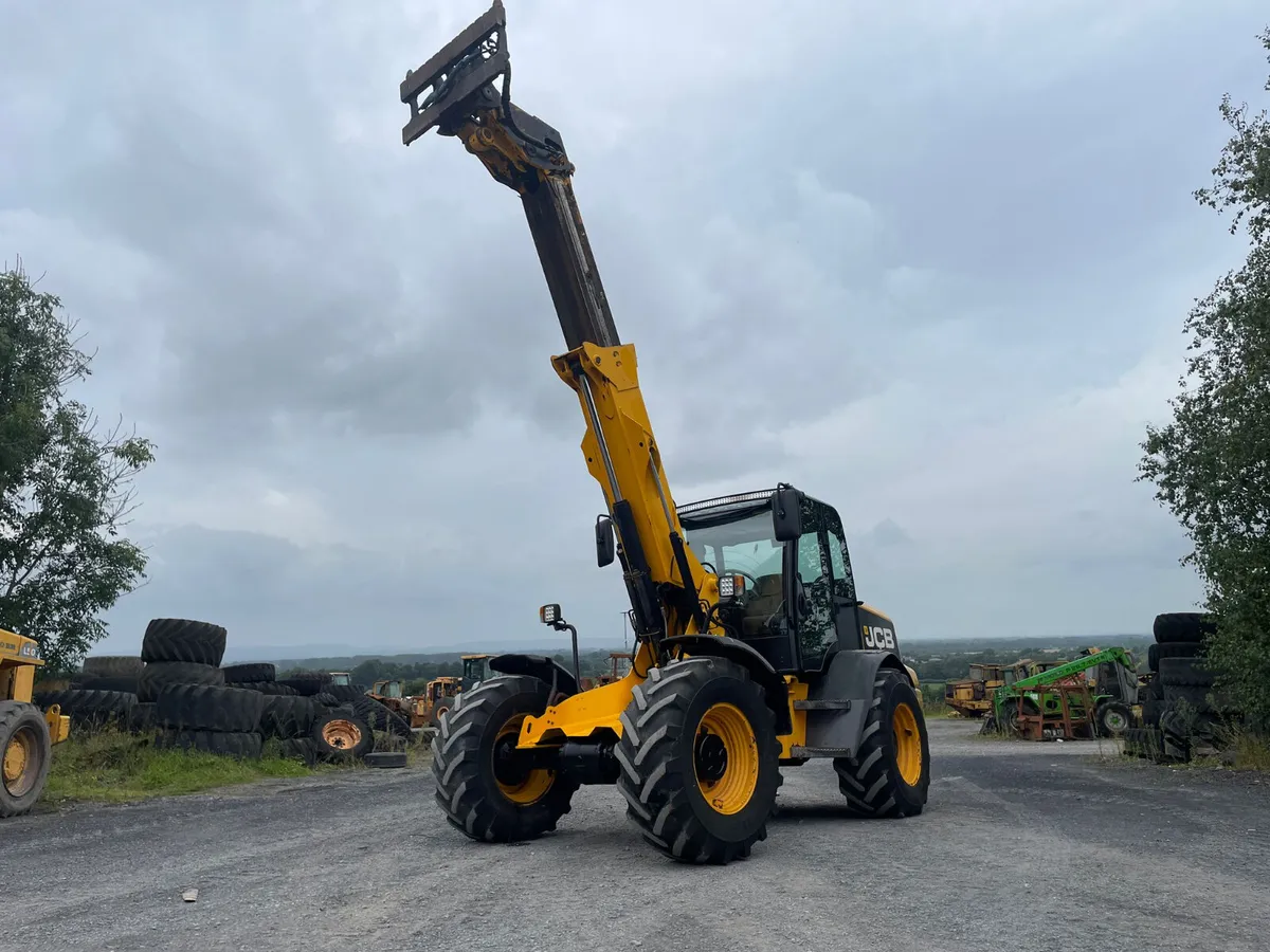 JCB 310 Articulated Teleporter - Image 4