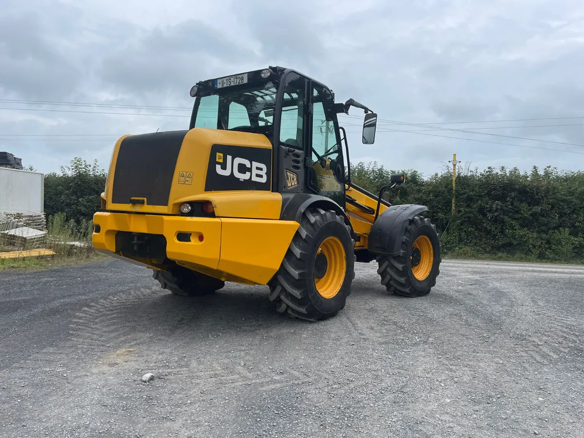 JCB 310 Articulated Teleporter - Image 2