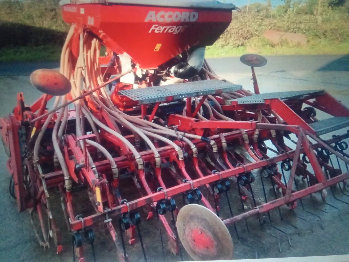 Accord 32 row  one pass - Image 2