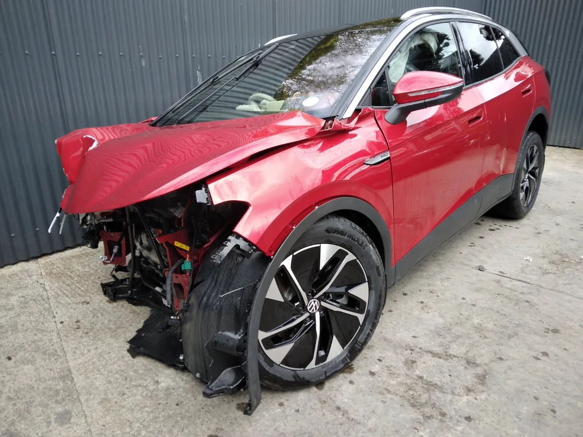2023 VW ID4 Pro For Breaking/Dismantling - Image 1