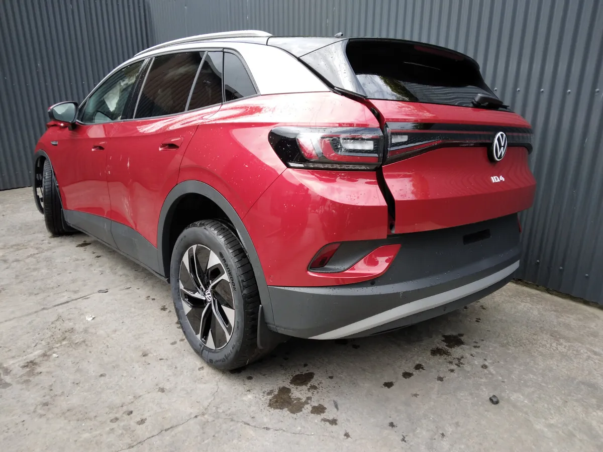 2023 VW ID4 Pro For Breaking/Dismantling - Image 3