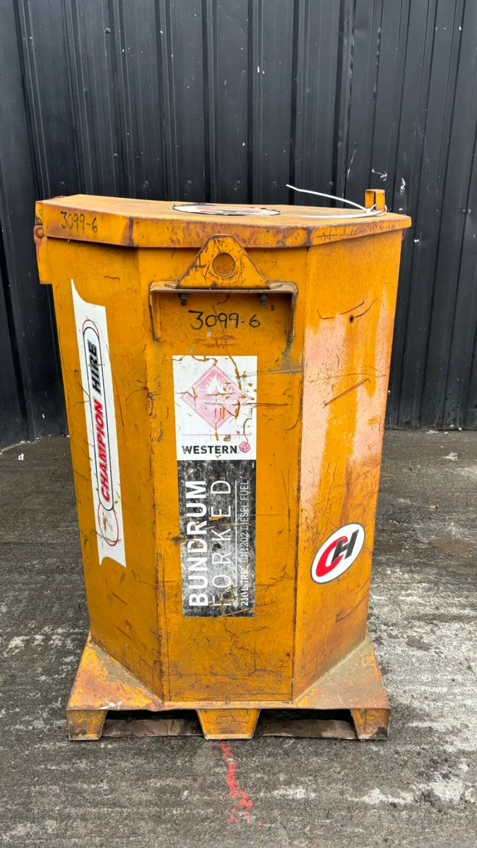 Western Bundrum 200L Fuel Tank - Image 3