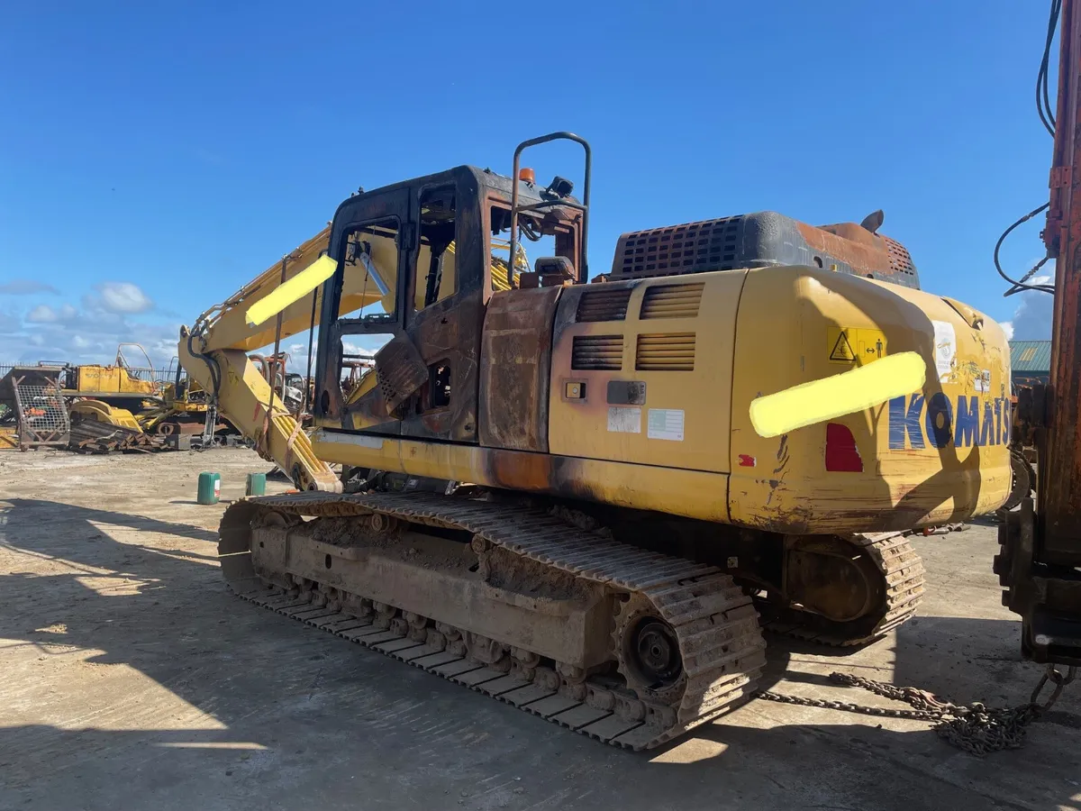 X2 Komatsu PC210-11 DISMANTLING - Image 4