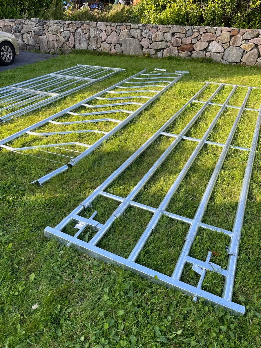 Extendable, gates and barriers 10% discount - Image 2