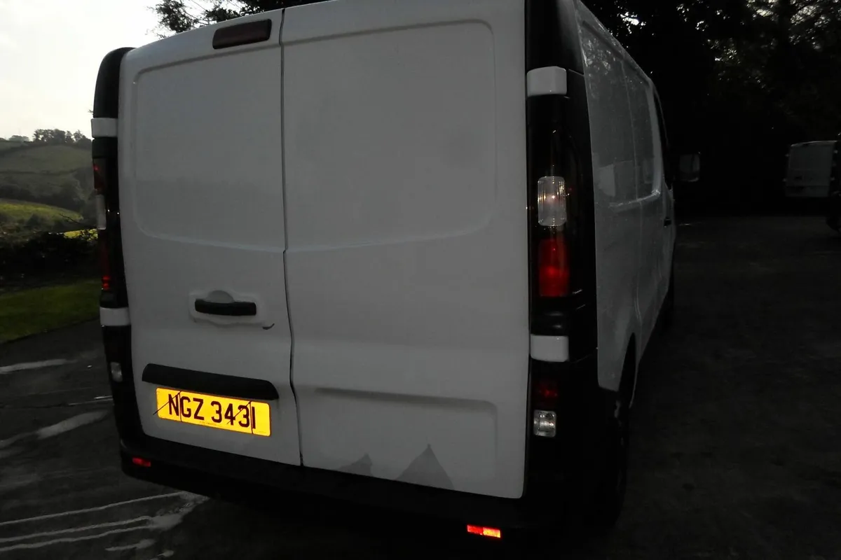 Vauxhall Vivaro 2019 - Image 3