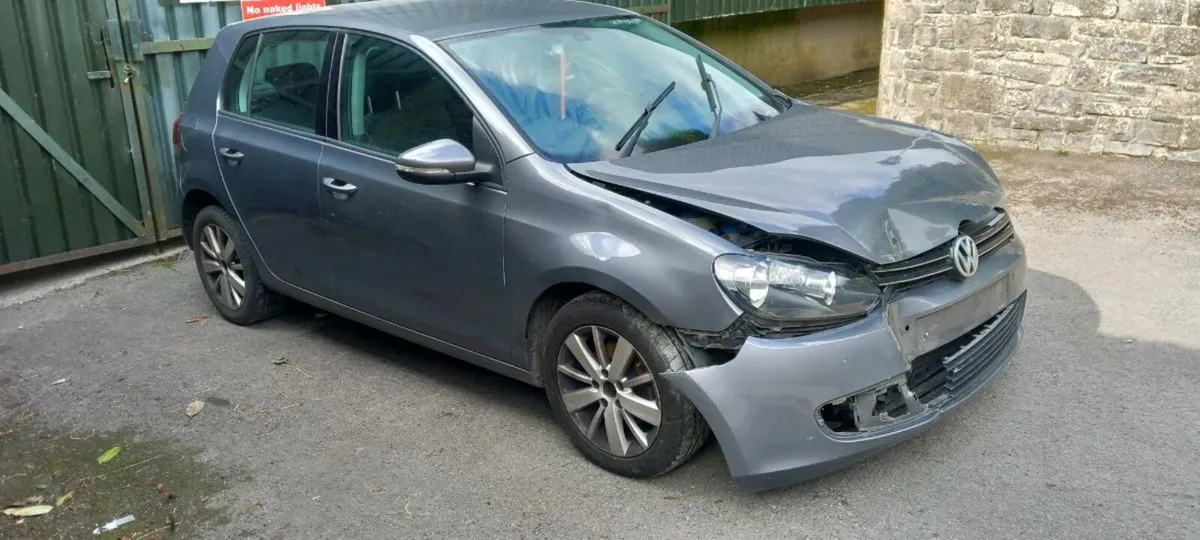 2012 VOLKSWAGEN GOLF 1.6 TDI 5DR ♻️ FOR PARTS♻️ - Image 2