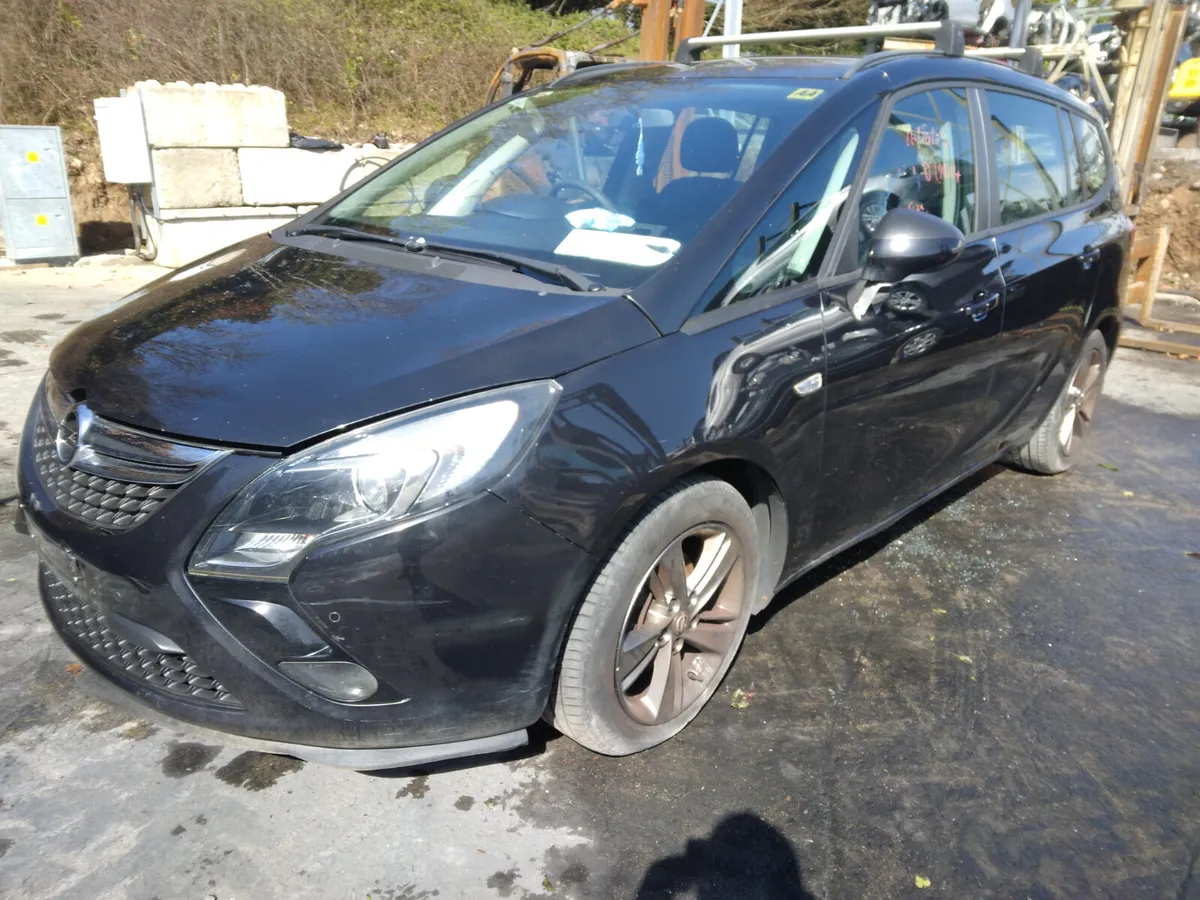 2013 Opel Zafira 2.0 Dsl Breaking/Dismantling - Image 1