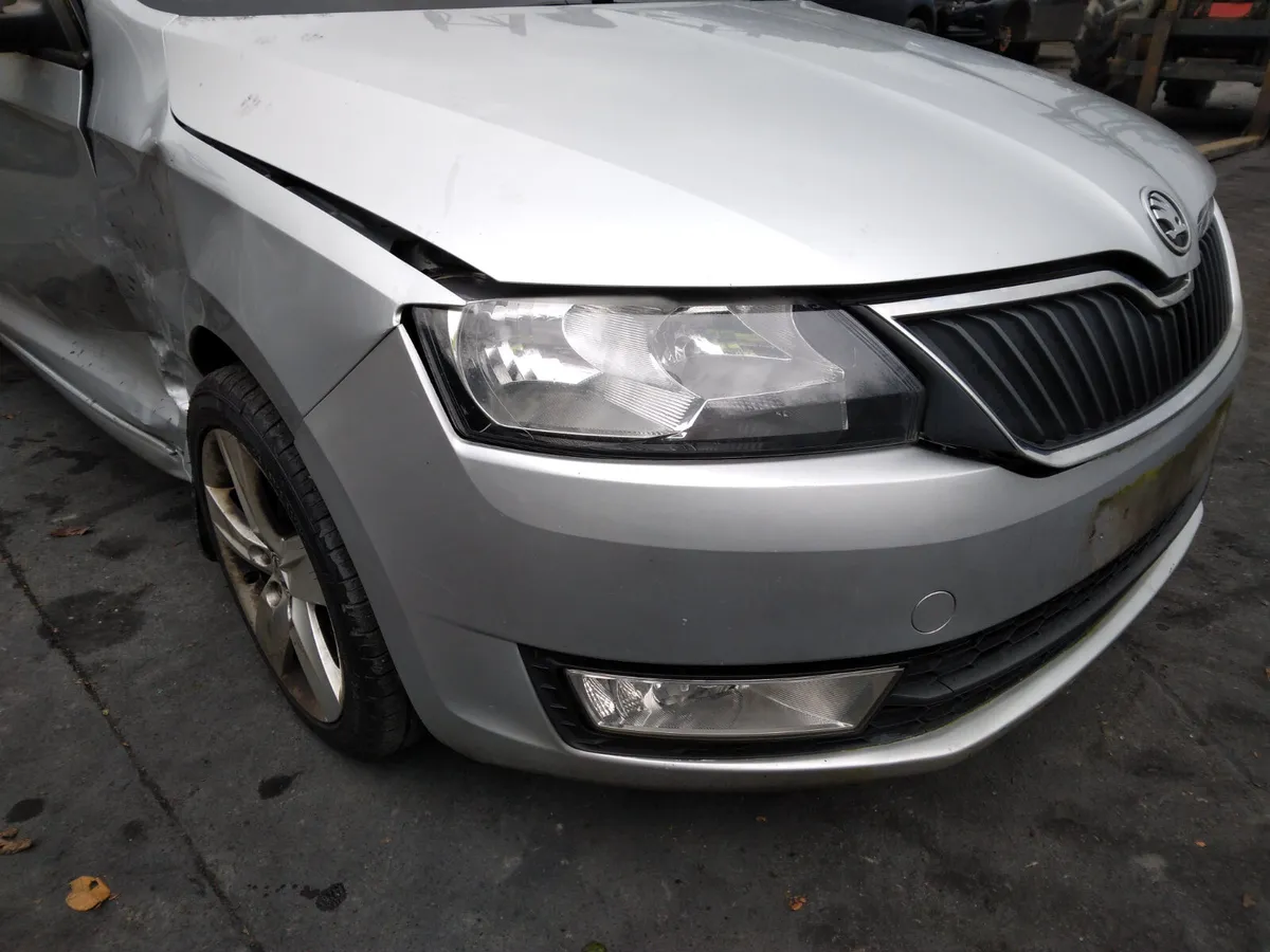2015 Skoda Rapid 1.4 Dsl Breaking/Dismantling - Image 2