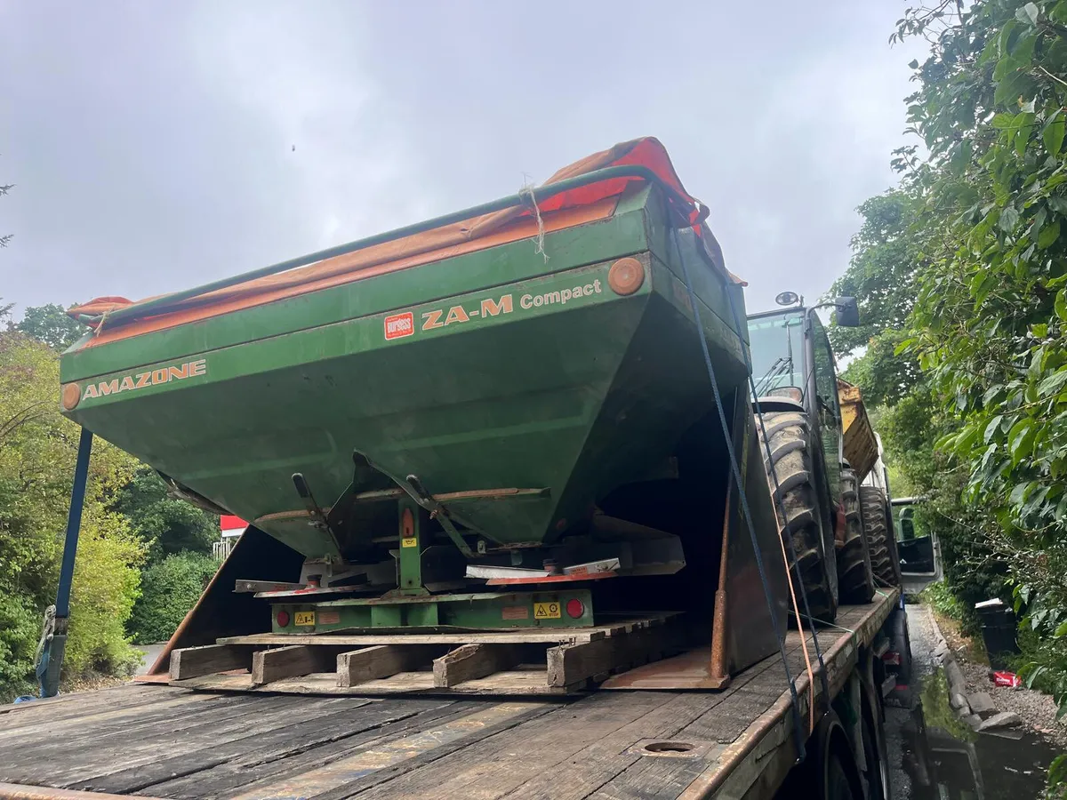 Amazon 1800 Spreader - Image 1