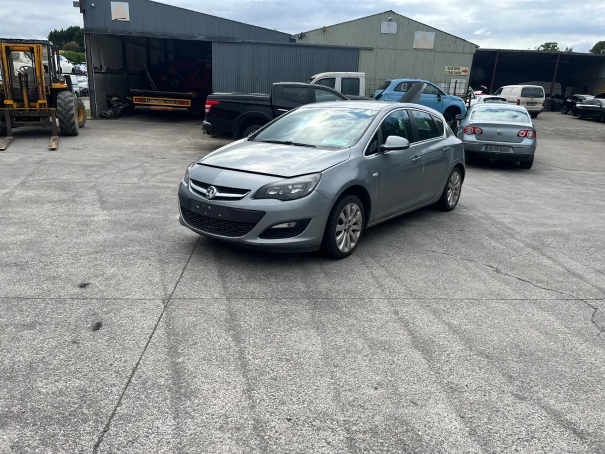 2014 Vauxhall Astra 1.3 CDTI - Image 1