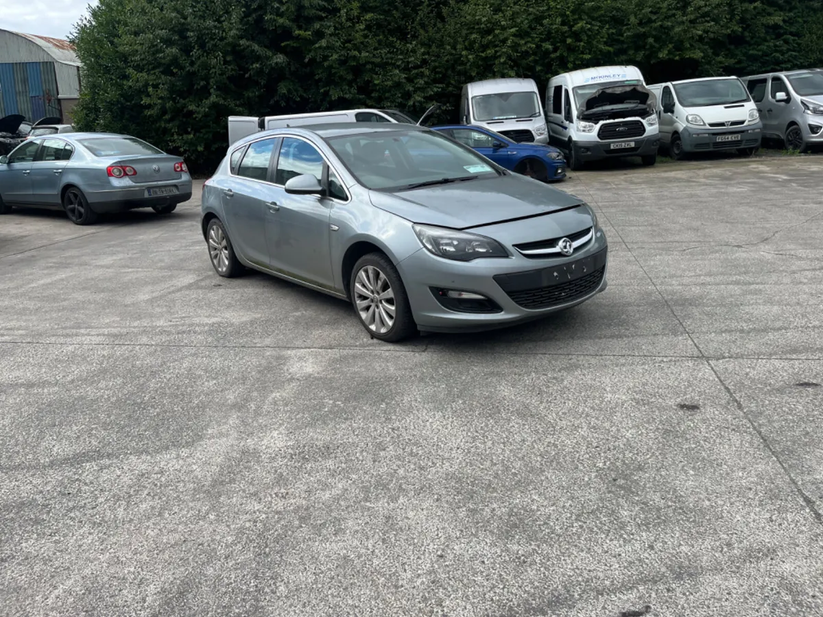 2014 Vauxhall Astra 1.3 CDTI - Image 2