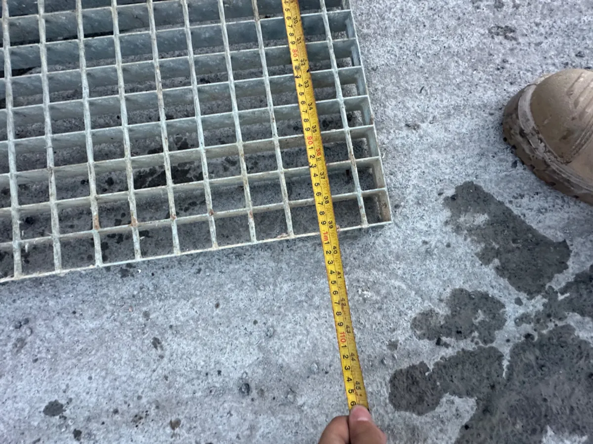Galvanised Grid/Grate  2M x 1M - Image 4