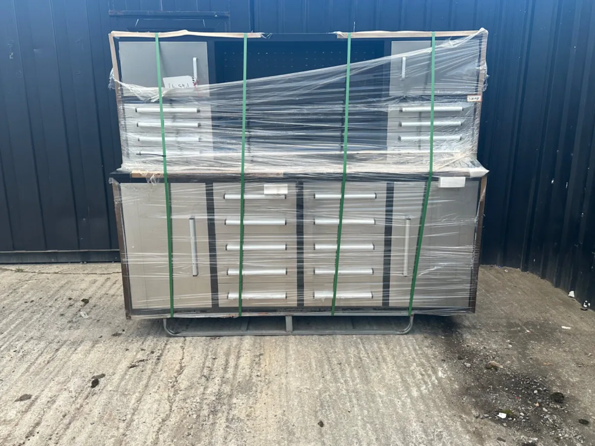 Large Selection Of Work Bench’s - Image 1