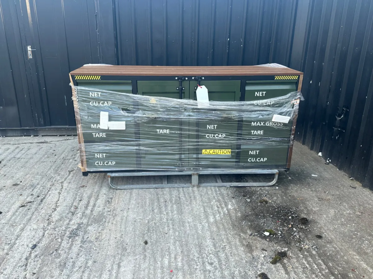 Large Selection Of Work Bench’s - Image 3