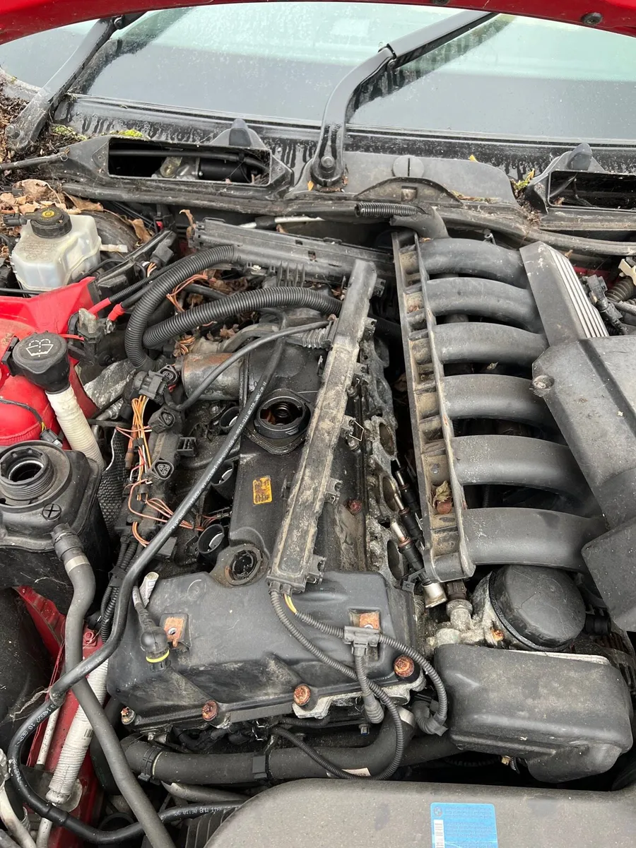 Breaking bmw 325i e92 3 series 2009 n52 - Image 4