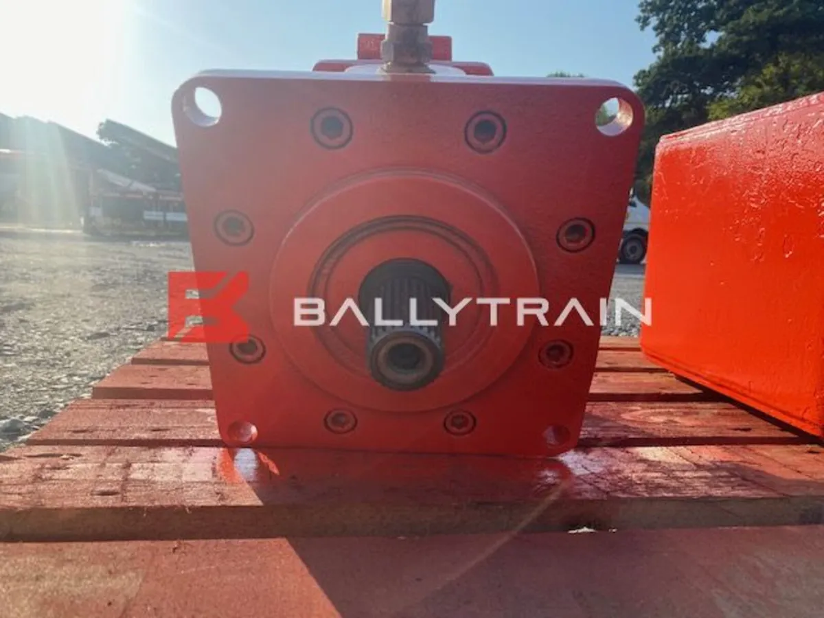 Danfoss 51V250 RC8N Motor - Image 4