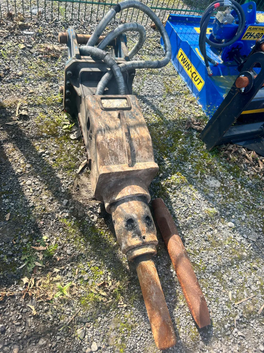 Rock breaker to suit 6-8t Excavator for Sale - Image 3