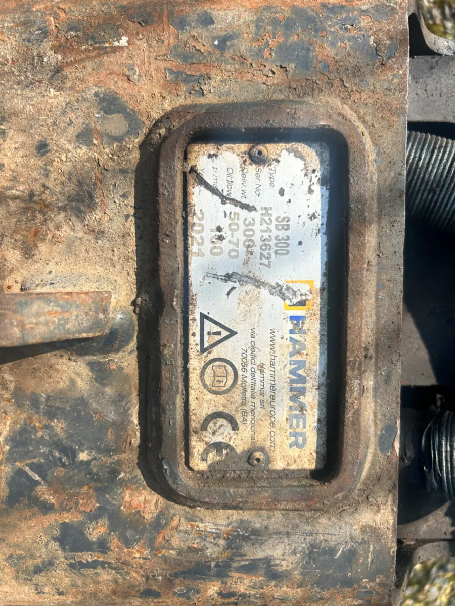 Rock breaker to suit 6-8t Excavator for Sale - Image 4