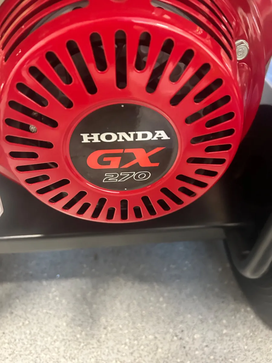 Chicago Pneumatic Pack with Breaker - Image 4