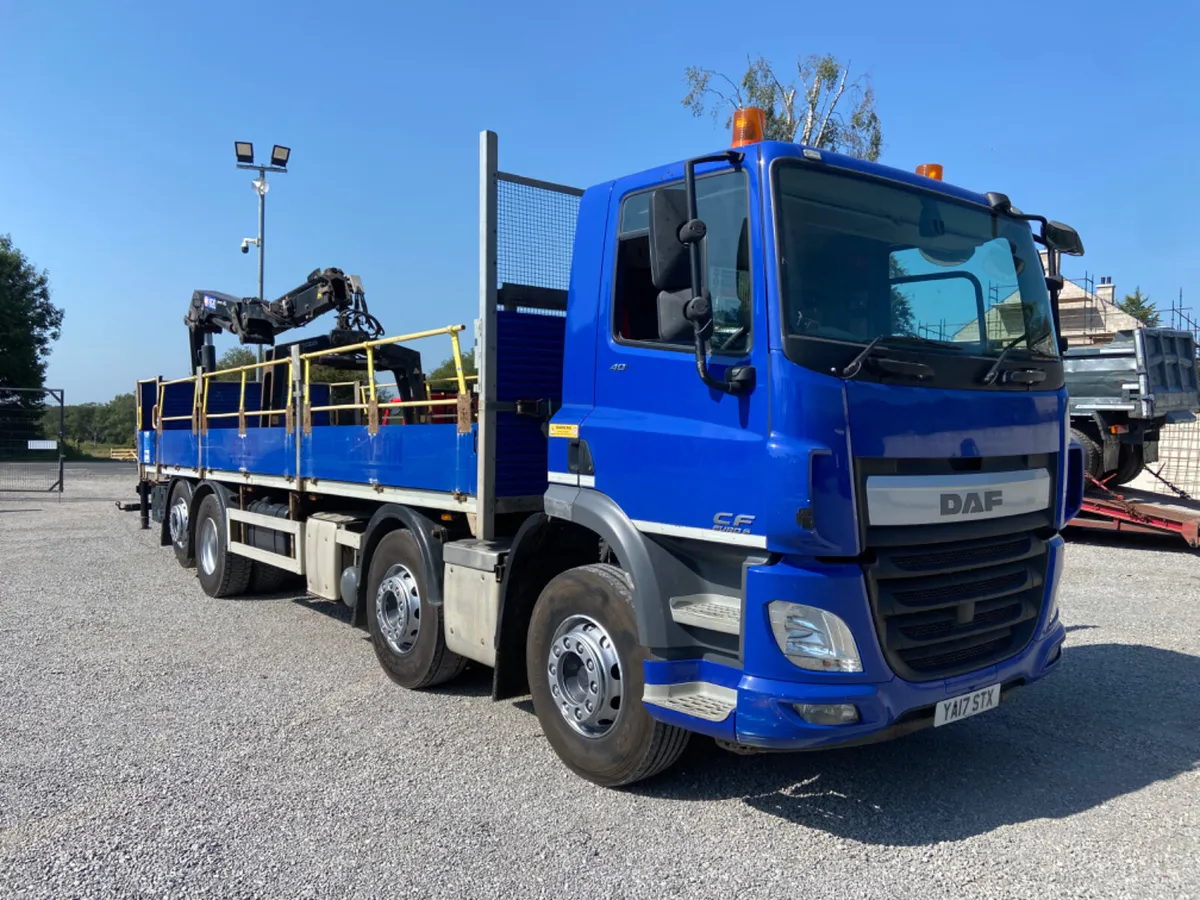 2017 DAF CF 400 8x2 Dropside Flatbed Crane - Image 2