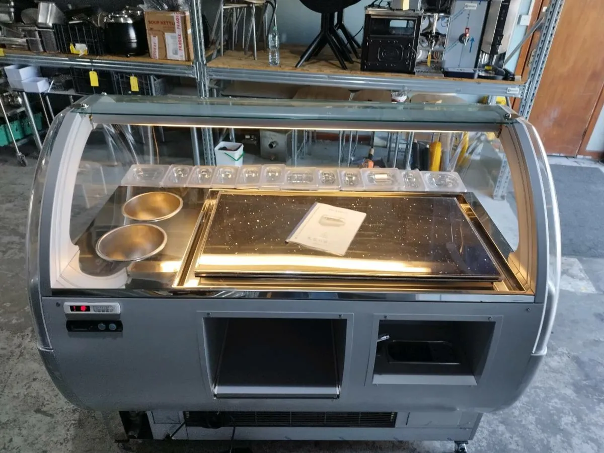 Ice-cream Fridge - Image 4