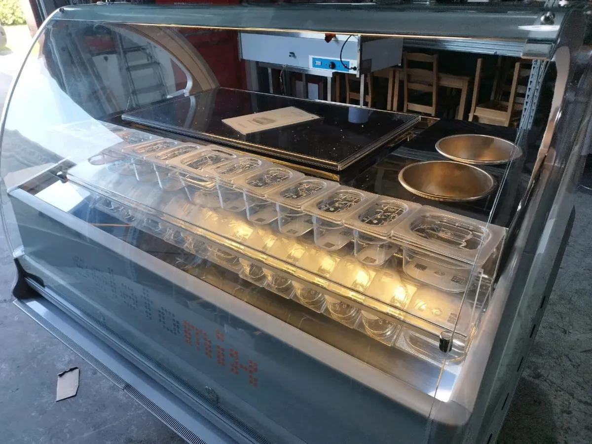 Ice-cream Fridge - Image 2