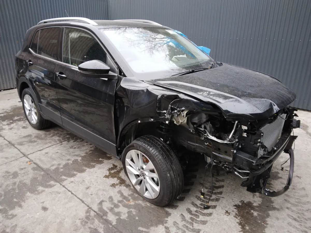 2022 VW T-Cross Style Breaking/Dismantling - Image 2