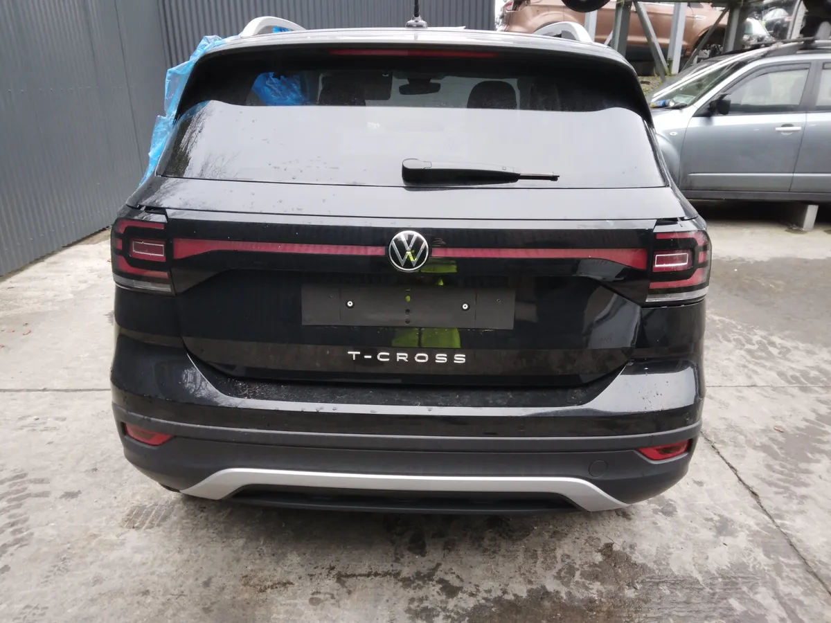 2022 VW T-Cross Style Breaking/Dismantling - Image 3