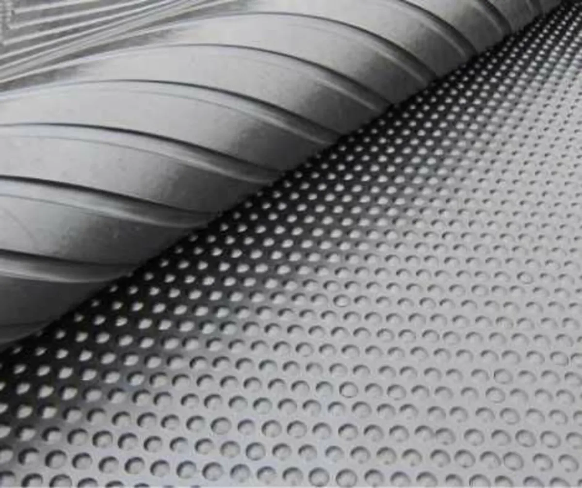 Rubber Stable mats 6ft x 4ft x 12mm - Image 1