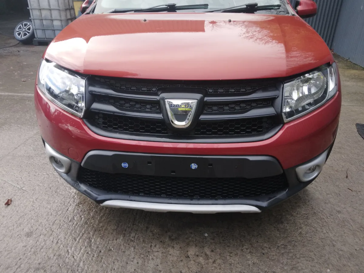 2015 Dacia Sandero Stepway Breaking/Dismantling - Image 3