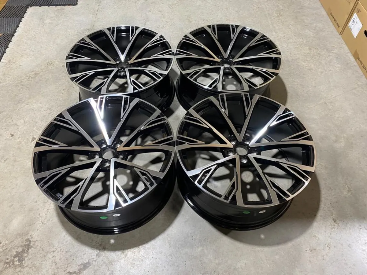 22" Inch Audi style Alloys Q3 Q5 Q7 Q8 5X112 RS A7 - Image 2