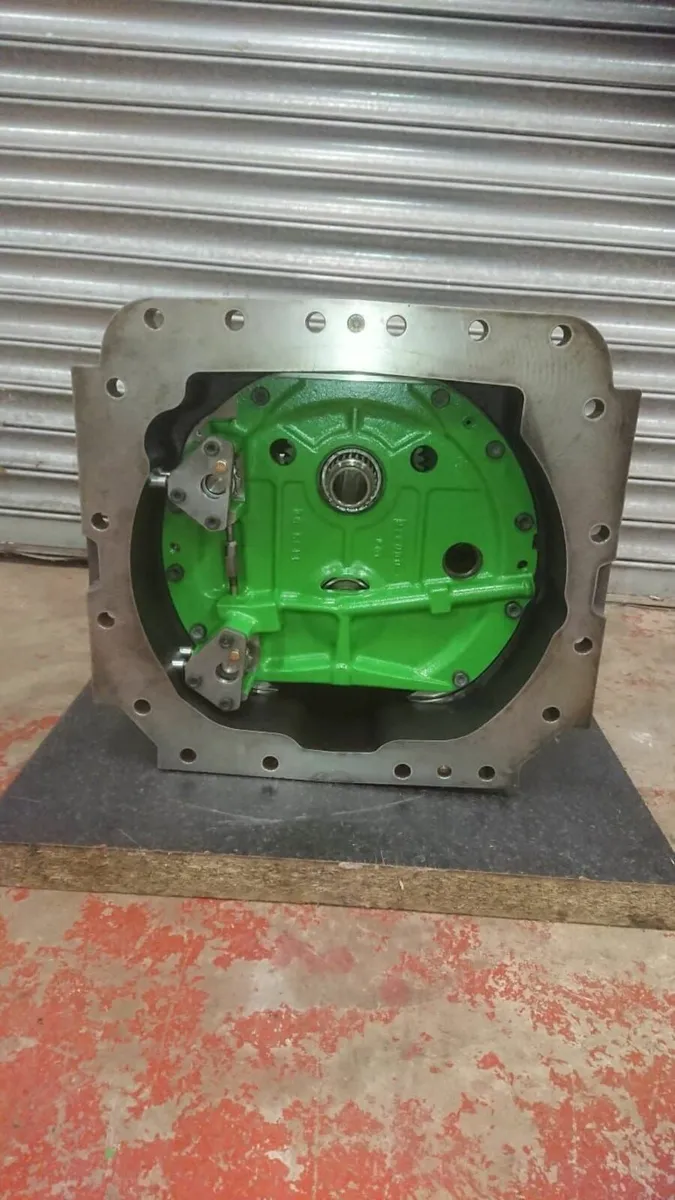 Claas Arion/Ares service exchange gearbox - Image 3