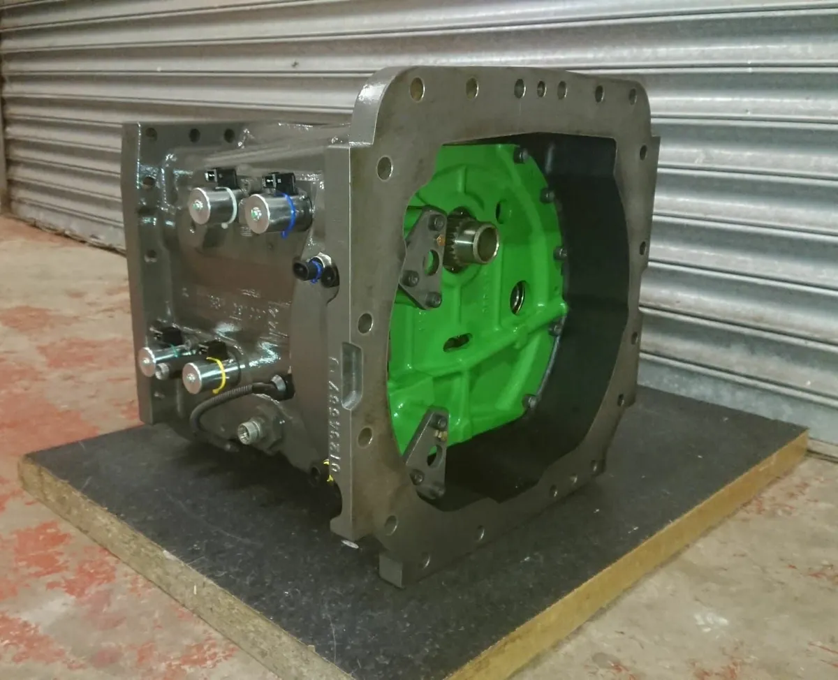 Claas Arion/Ares service exchange gearbox - Image 1