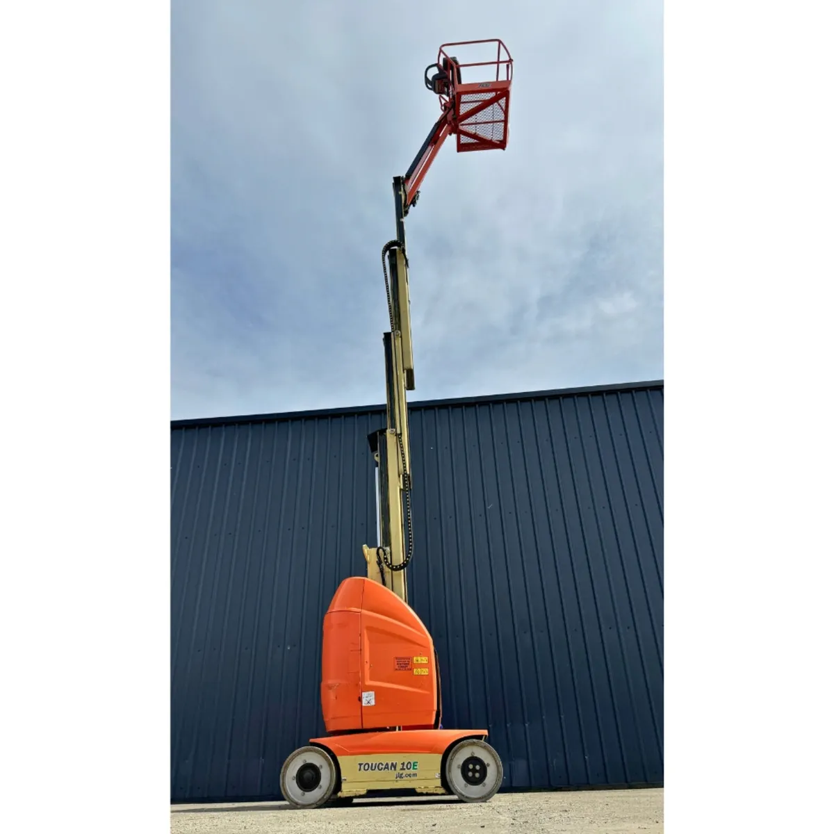 JLG Toucan 10E Electric Mast Boom Lift (#193) - Image 1