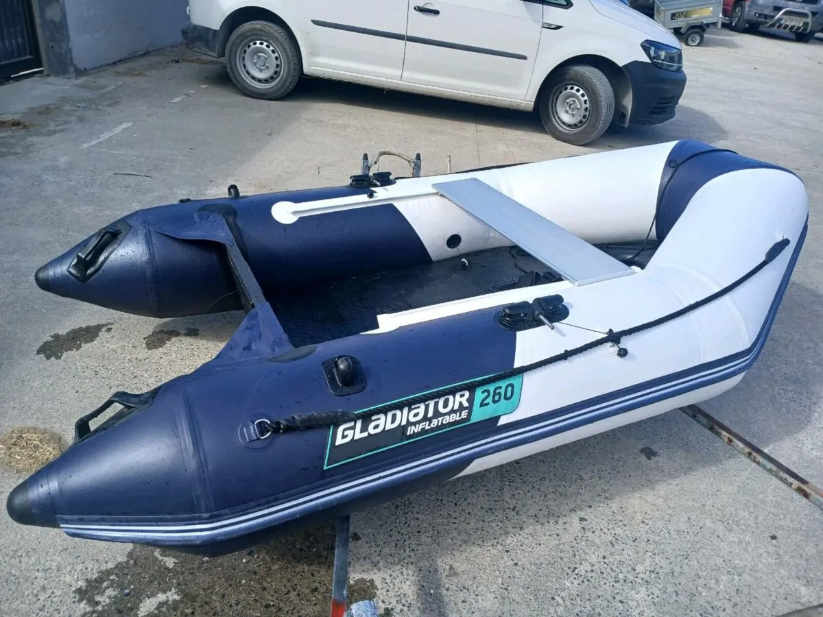 Gladiator  240  Airdeck(REDUCED) - Image 2