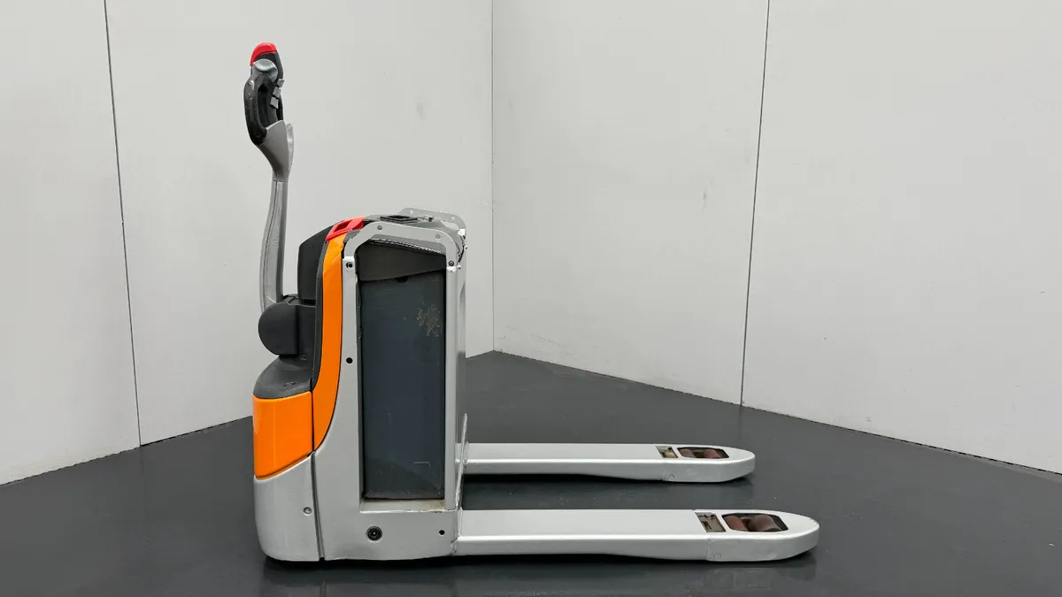 Still EXU 20 Powered Pallet Truck (#18) - Image 2