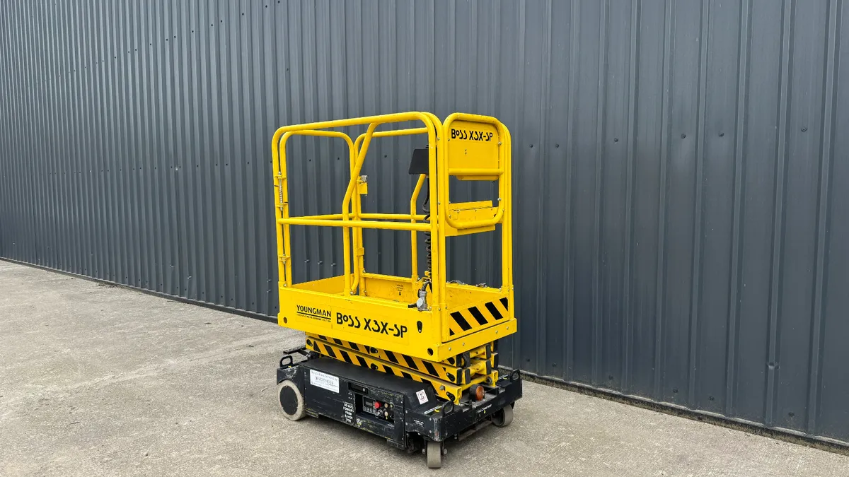 Youngman BoSS X3X-SP Electric Scissor Lift (#190) - Image 2