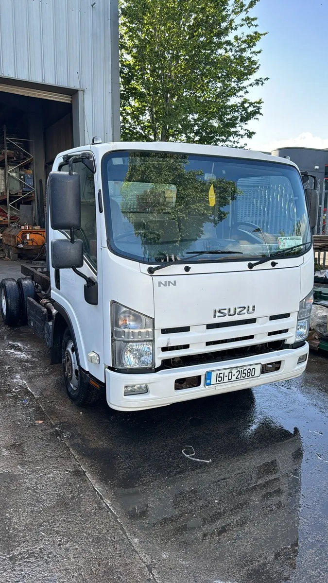 Isuzu breaking - Image 1