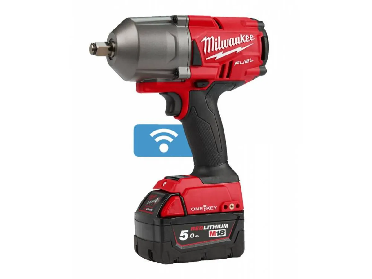 Milwaukee M18 ONEFHIWF12-502X 1/2" Impact Gun C/W - Image 2