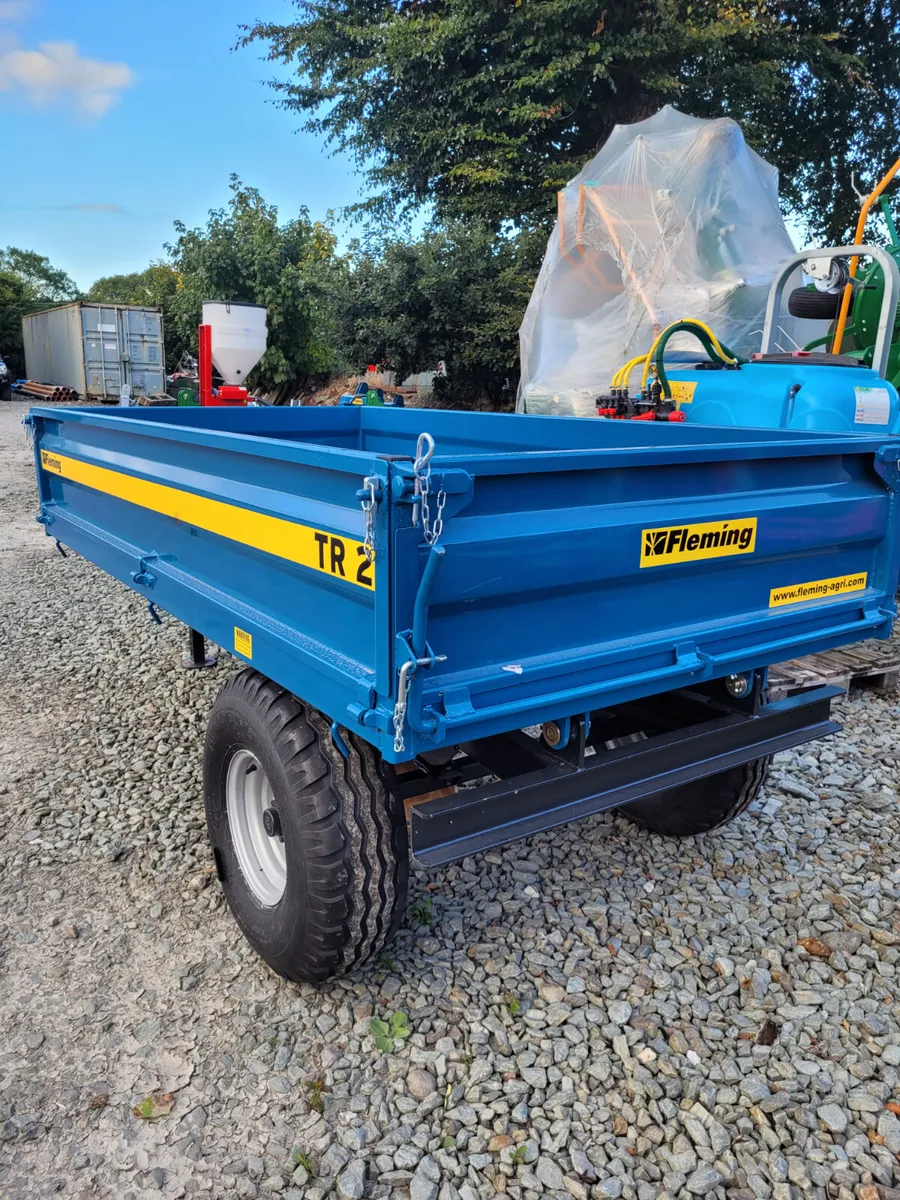 Fleming TR2 Tipping Trailer 8ft 6 x 4ft 7 - Image 2