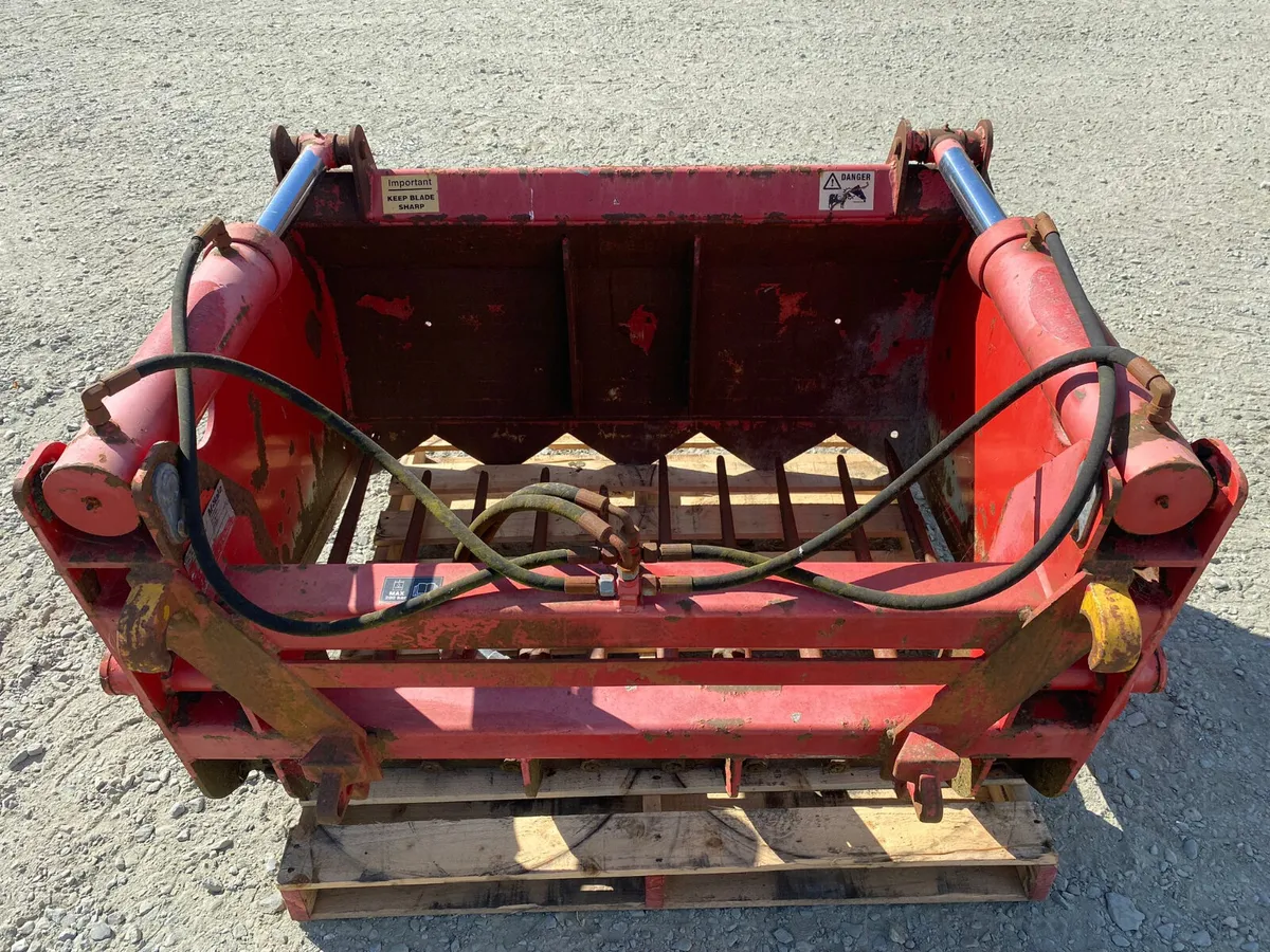 McHale Shear Grab - €1,500 - No VAT - Image 3