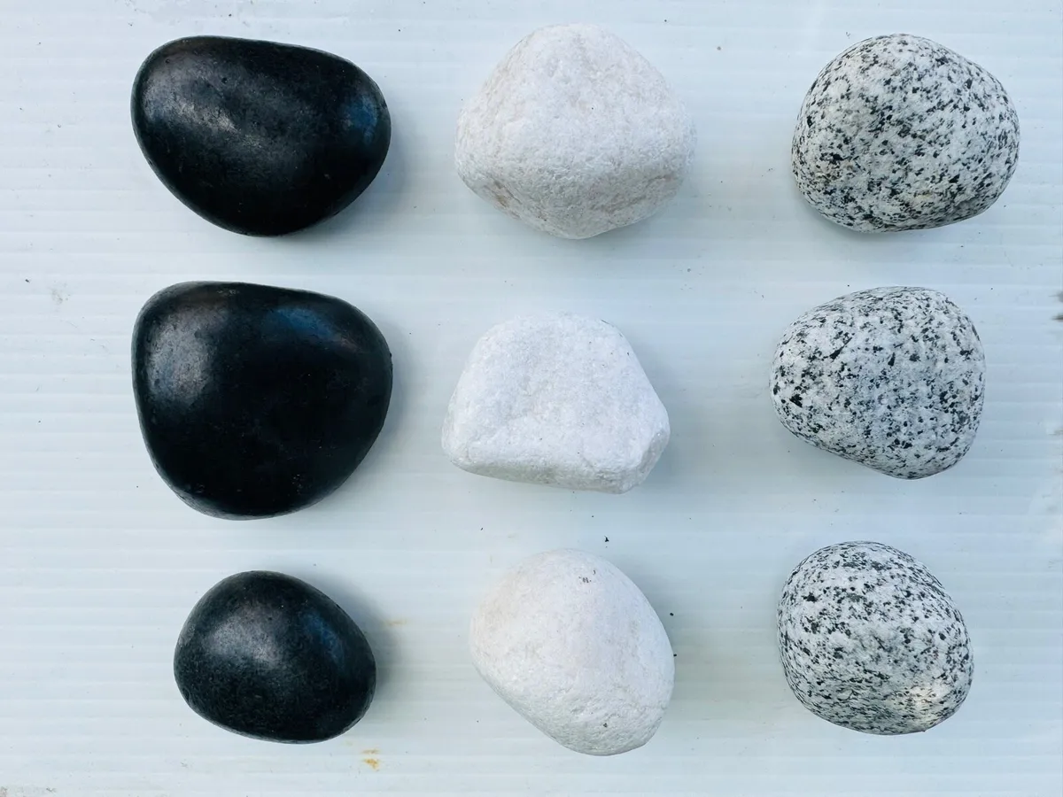 Decorative stone plum slate cobbles pebbles rocks - Image 2