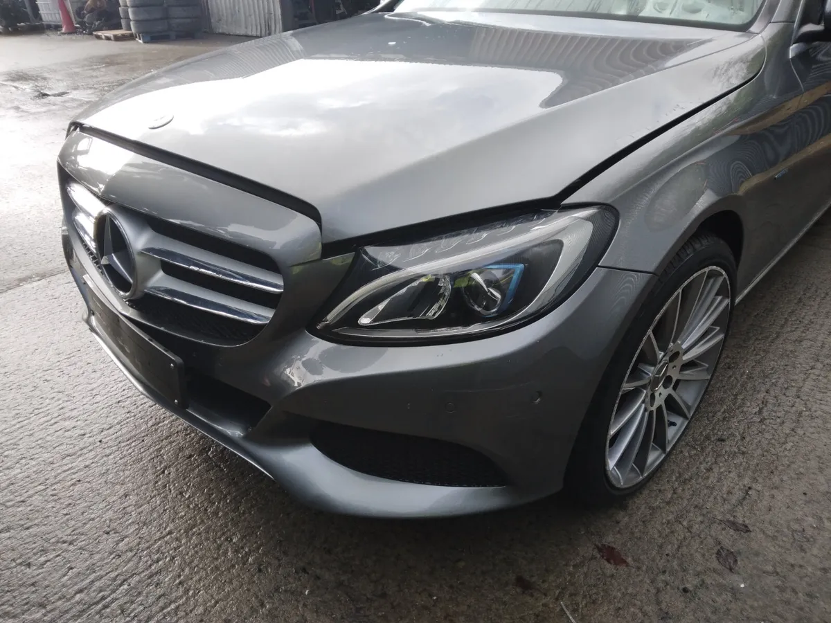 2016 Mercedes C350 Complete Front End Set/Panels - Image 4