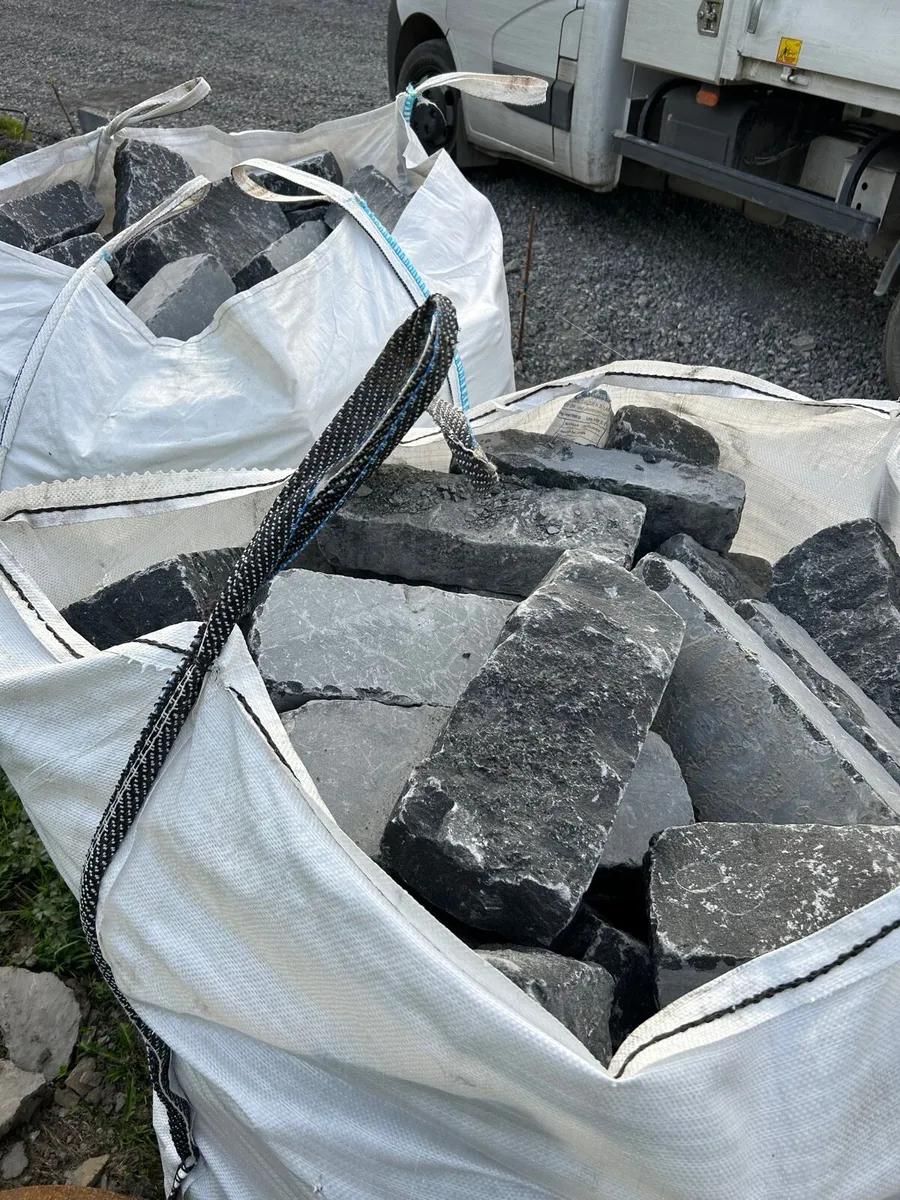 Kilkenny Blue Limestone Driveway Kerbs 6” - Image 1